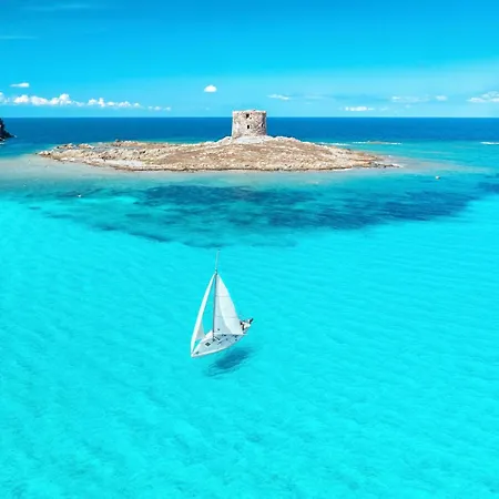 Cala Lupo 4*