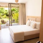Cala Lupo 4* 스틴티노
