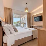 Cala Lupo 호텔 4*