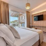 Cala Lupo 4*