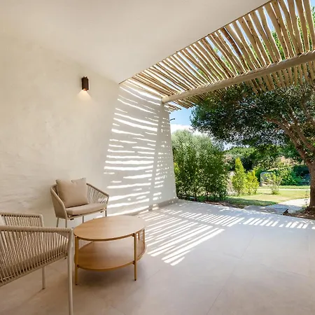 Cala Lupo فندق ستينتينو