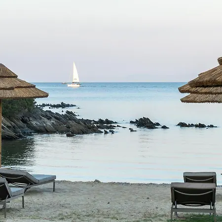 Cala Lupo Hotel 4*
